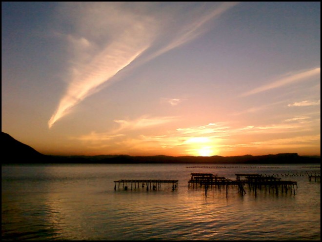 Ocaso no Ribeirão da Ilha, Florianópolis. DVeras, julho de 2009